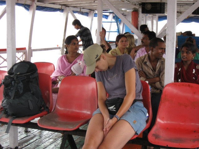 row, row, row your boat in the direction of elephant island, bumpy, but not bumpy enough for Sofie
