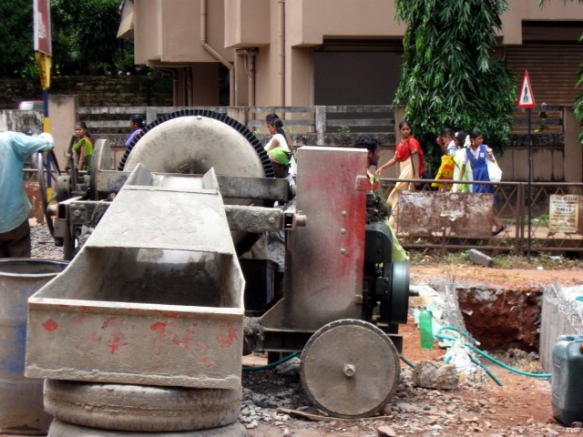 already advanced machinery here, compared to the guy in a previous picture