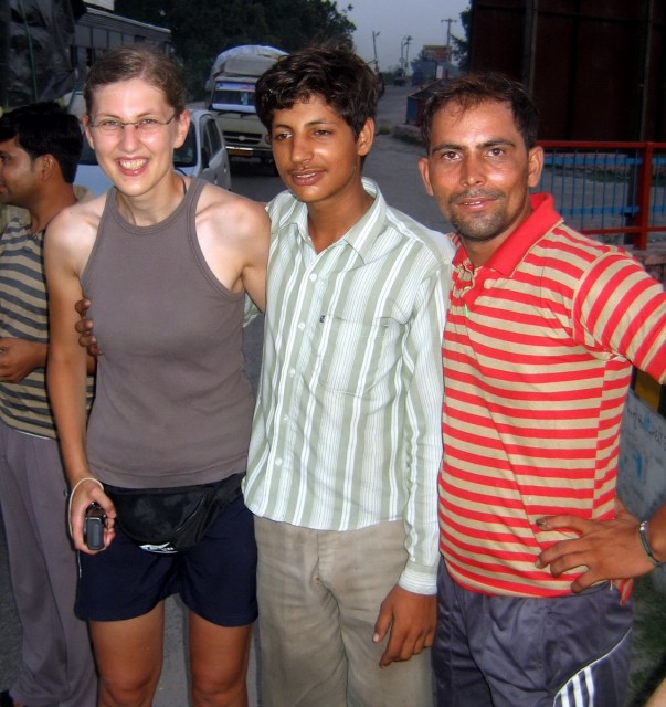 Indians wanted a pic with my sister, since she did not cover shoulders, Kristof and Maarten served as bodyguards from then on